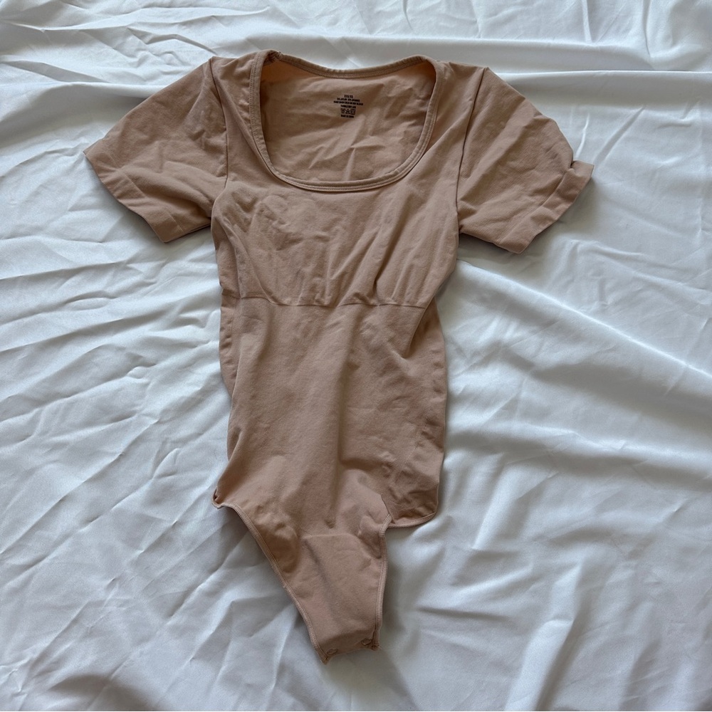 NWOT XXS/XS Nude Beige Bodysuit Shapewear
